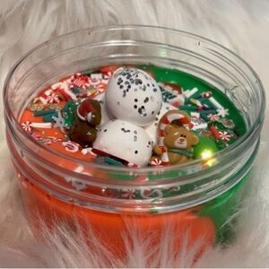 Festive Holiday Butter Slime by Smilie Slimes 8 oz 
Includes charms and add ins